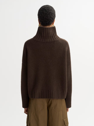 GIRLFRIEND TURTLENECK - MOCHA