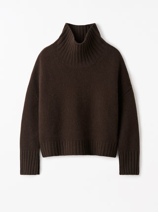 GIRLFRIEND TURTLENECK - MOCHA