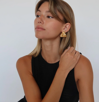 TRI EARRINGS GOLD
