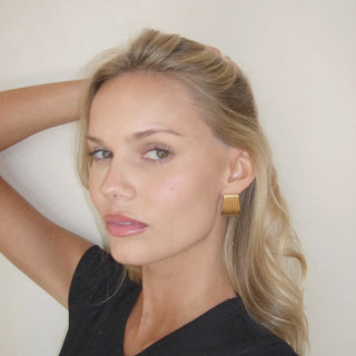 RIBBED EARRINGS