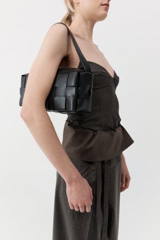 WOVEN ENVELOPE SLIM TOTE - BLACK