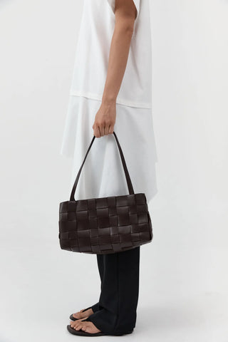 SLIM WOVEN TOTE - CHOCOLATE