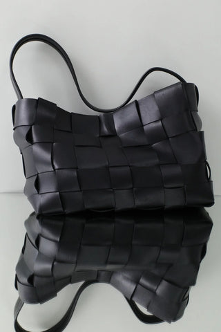 WOVEN LARGE TOTE - BLACK