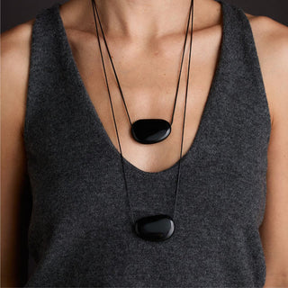 JULIA LONG NECKLACE - ONYX