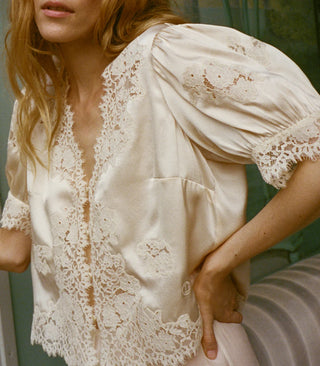 IDELLA SILK SATIN TOP - CANDLELIGHT